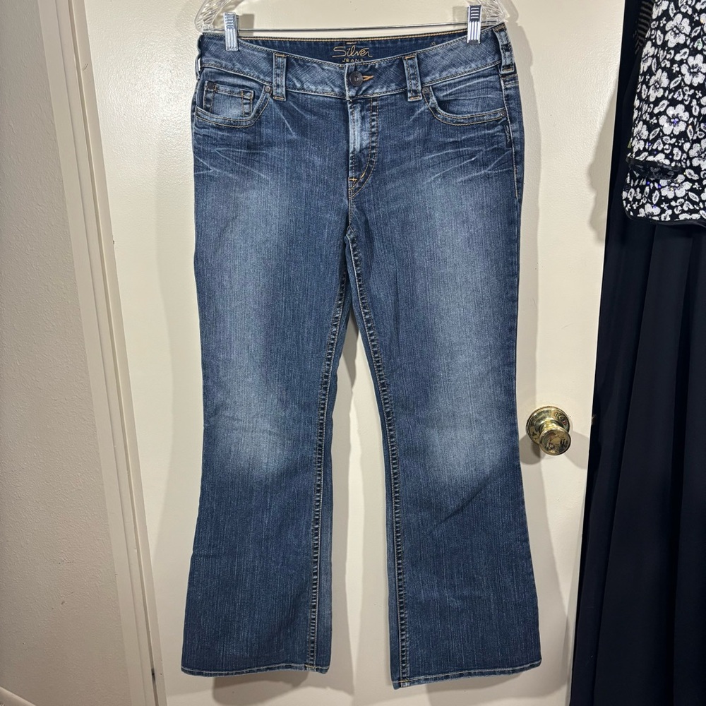 Silver Jeans Women's Boot Cut Jeans - Medium Blue Wash